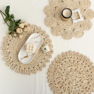 Handmade Straw Woven Corn Husk Home Casserole Mat